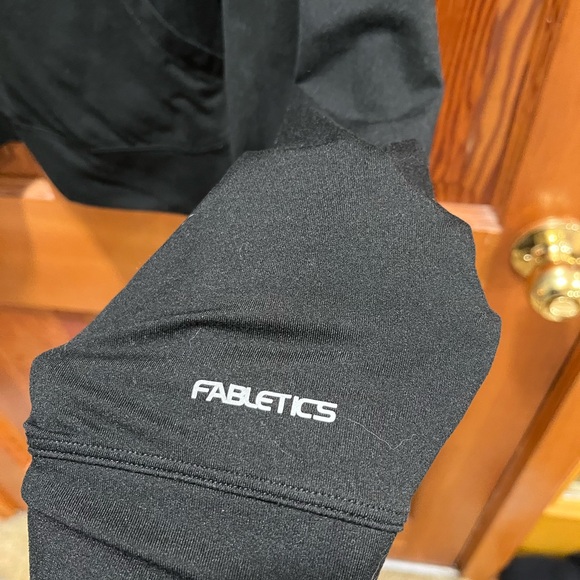 Fabletics Black Women's Cropped Hoodie - Picture 6 of 6